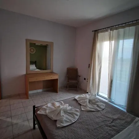 Aurelea Ex Filianthi Apartment