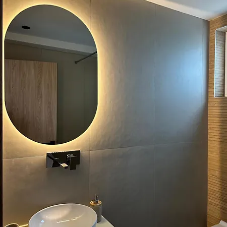 Apartman Aurelea Ex Filianthi *