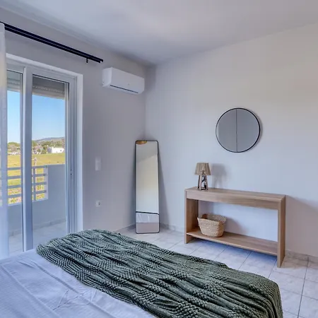 Aurelea Luxury Ziparion